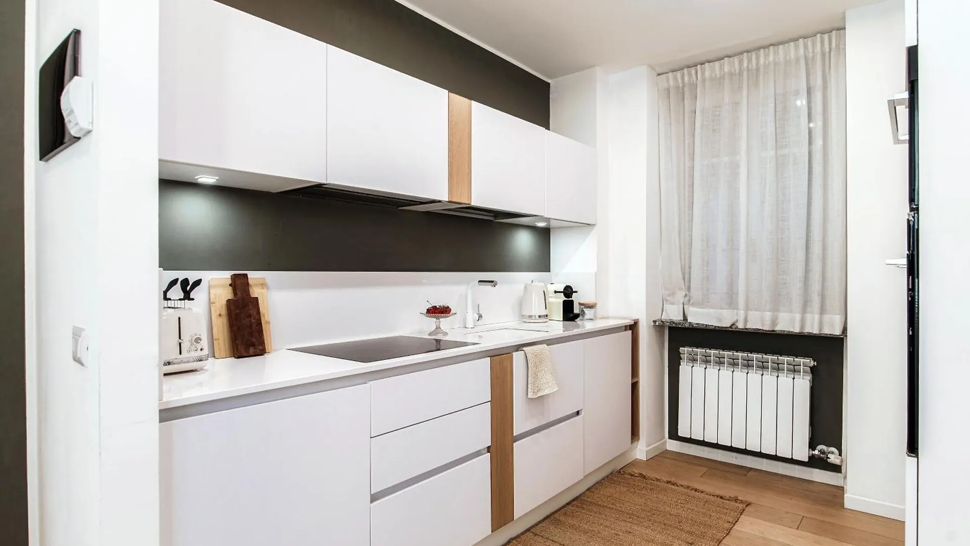 Apartment Rafael - By Myhomeincomo