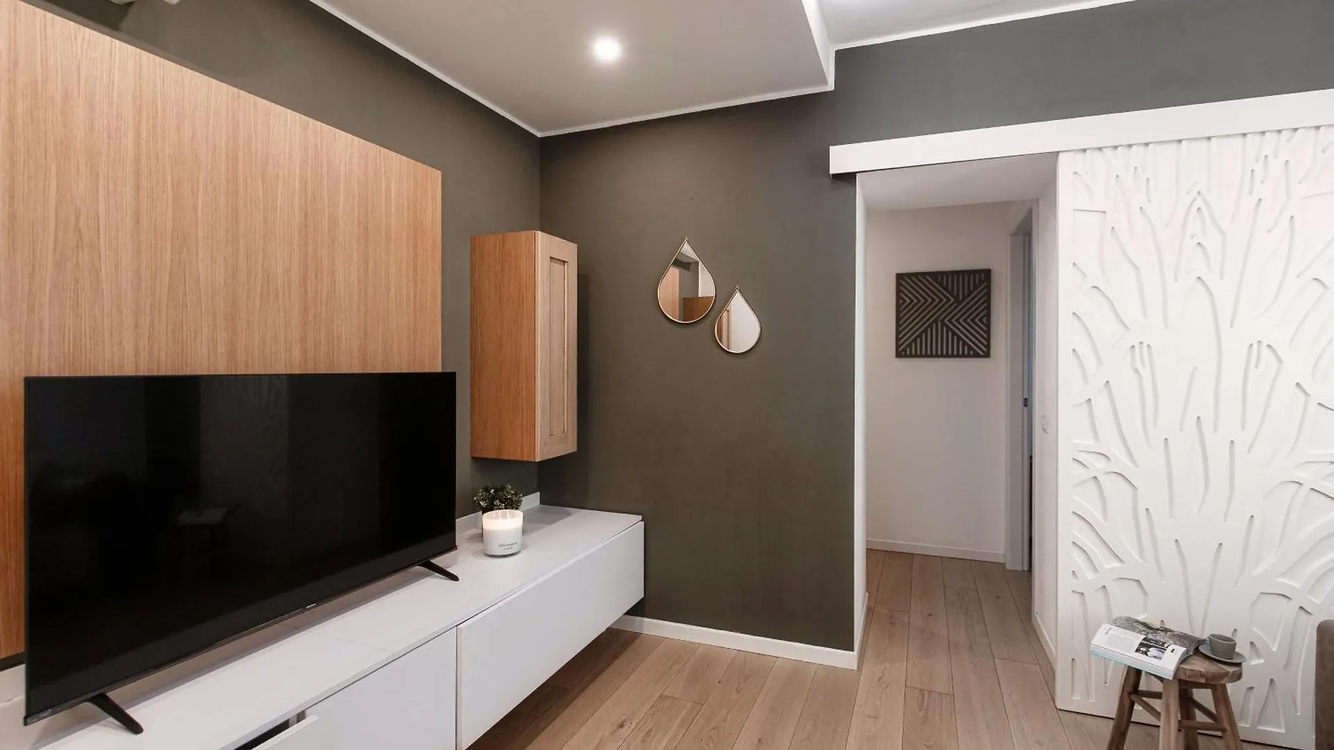 Apartment Rafael - By Myhomeincomo
